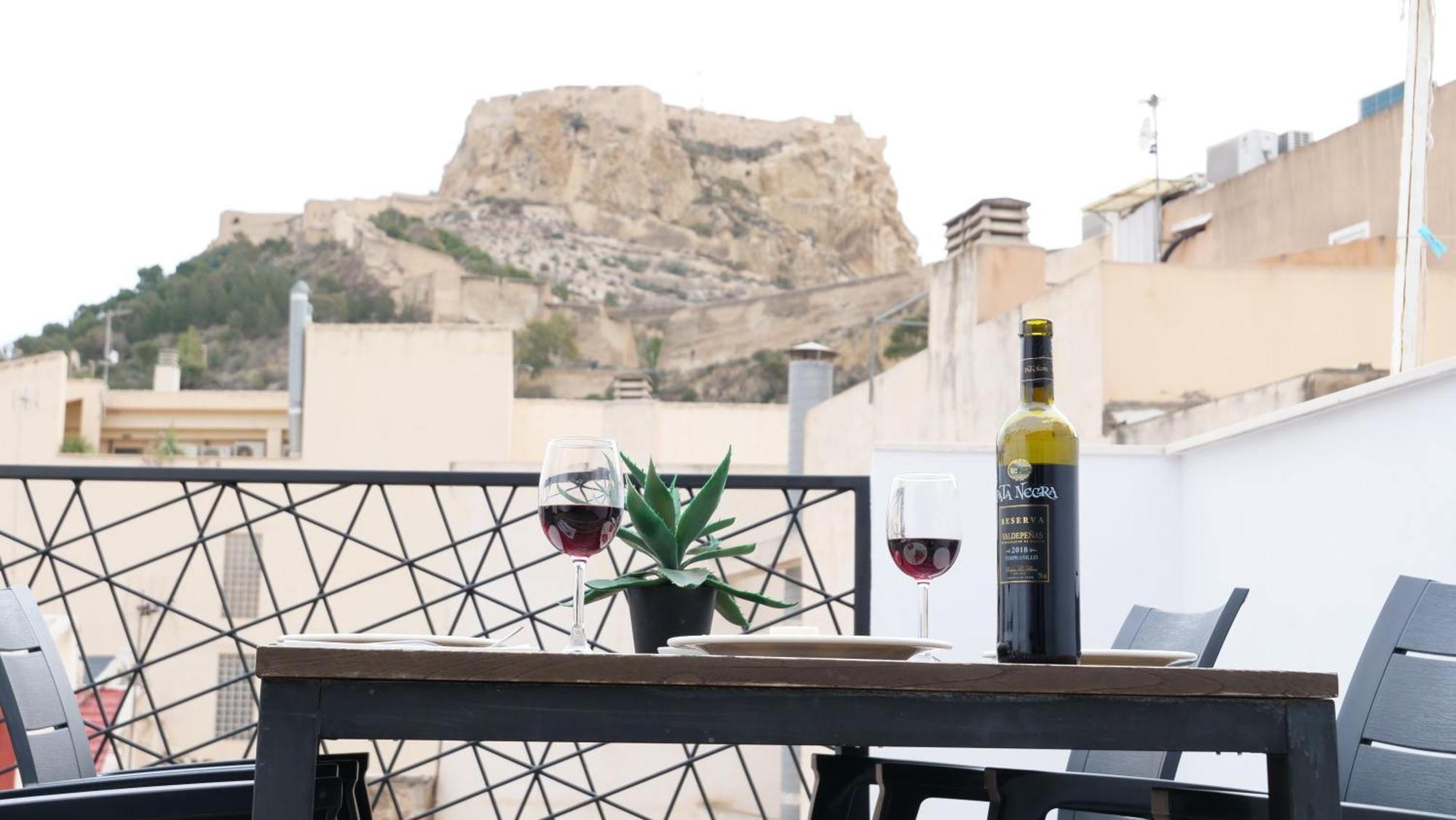 Appartement Myflats The Castle à Alicante Extérieur photo